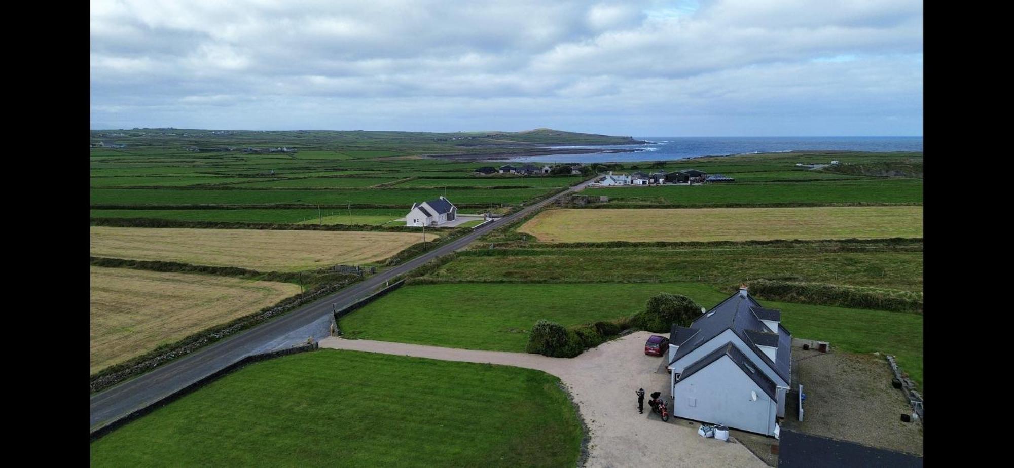 Cois Na Mara Bridges Of Ross V15 T677 Bed & Breakfast Kilbaha Luaran gambar