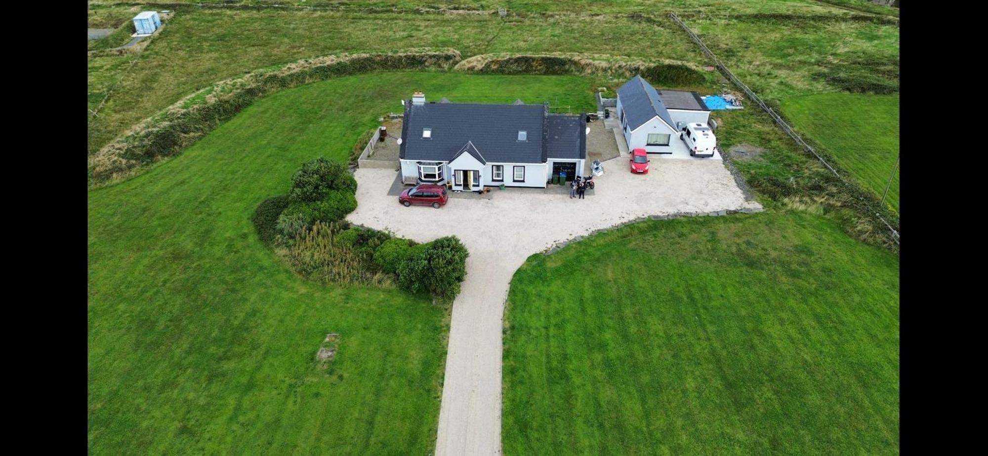 Cois Na Mara Bridges Of Ross V15 T677 Bed & Breakfast Kilbaha Luaran gambar
